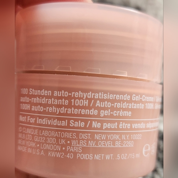 Clinique Moisture Surge Set - Picture 7 of 7